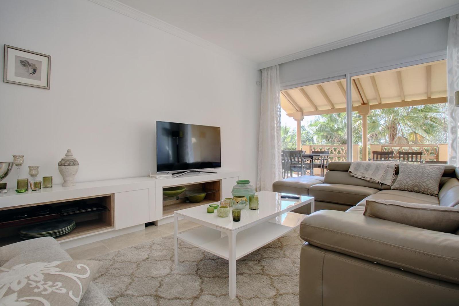 Charming Ground Floor In Elviria